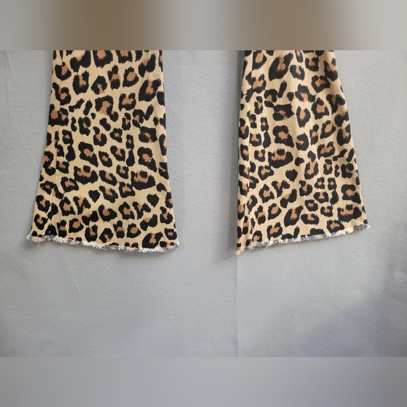 Toast ladies Leopard Print Bell bottom denim pants Medium Stretch Black & Tan - Picture 7 of 9